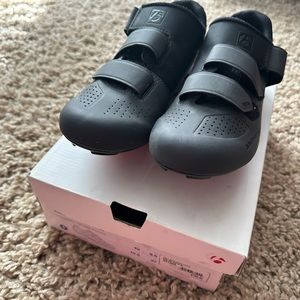 Vostra Women’s Road Shoes (Cycle Shoe)